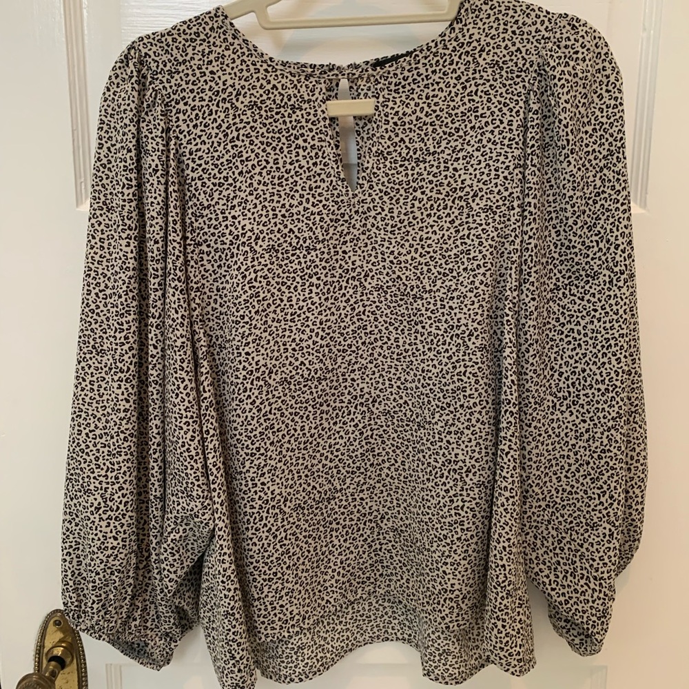 Black and white animal print top